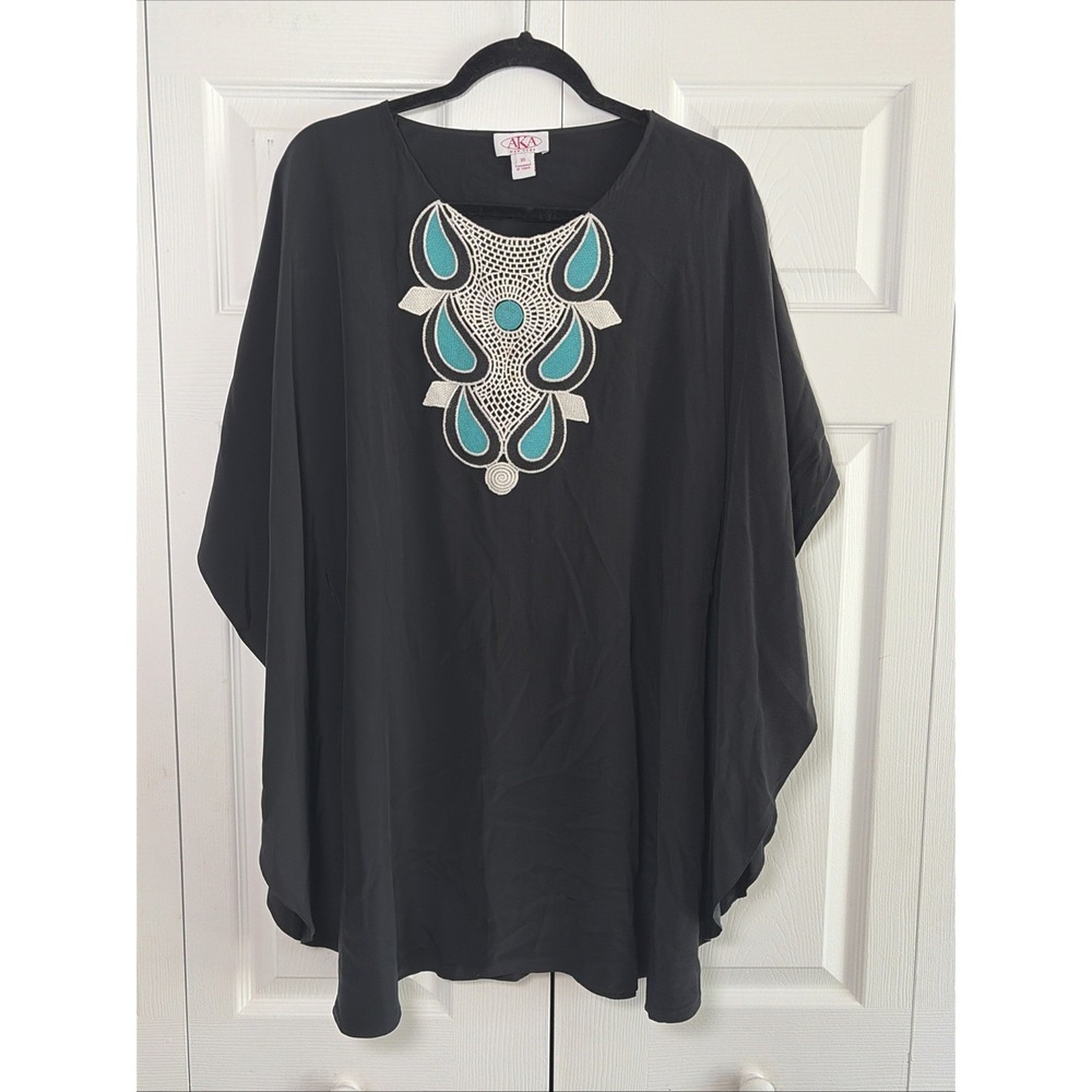 AKA New York Kaftan Tunic Womens Size XS Black Embroidered Boho Silk Blouse